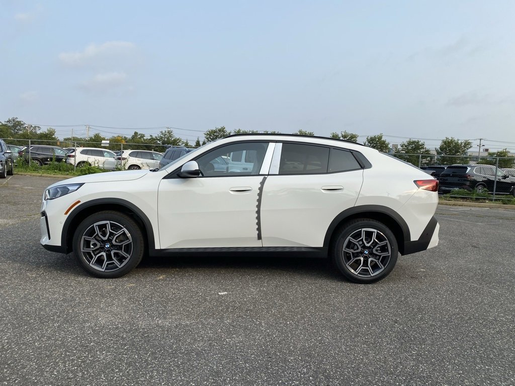 New 2026 BMW X2 xDrive28i w/ Convenience Package image 5