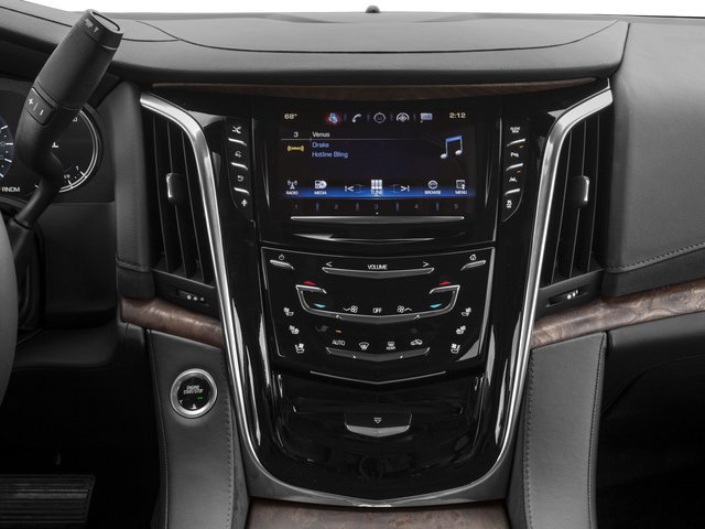 Used 2017 Cadillac Escalade ESV Premium Luxury AWD/4WD image 13