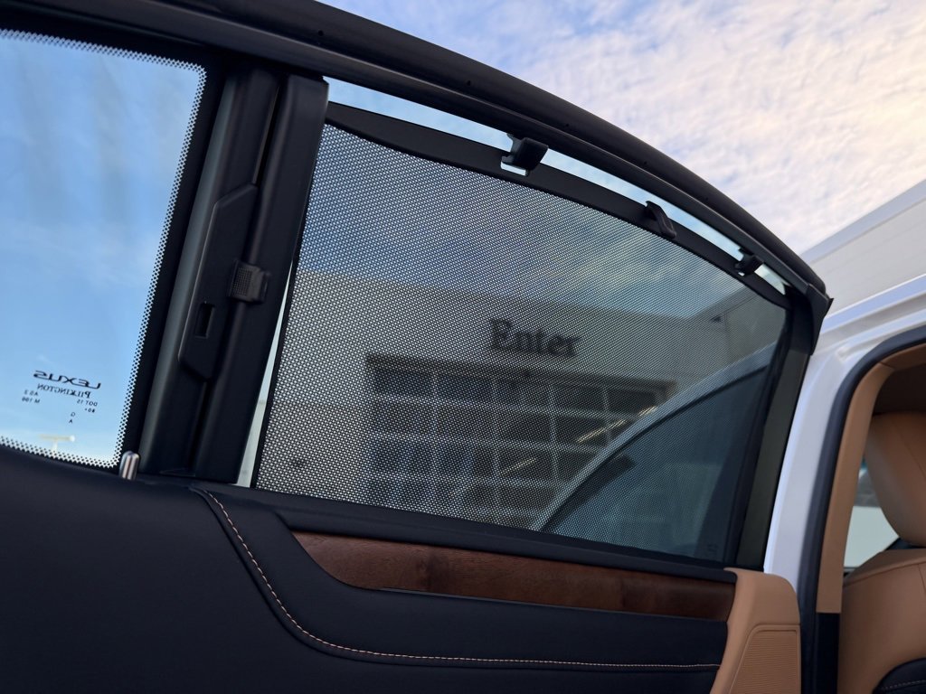 Used 2023 Lexus ES 350 Ultra Luxury image 41