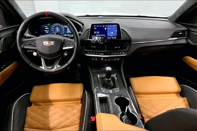 Used 2026 Cadillac CT4 V Blackwing w/ Carbon Fibre 1 Package RWD image 17