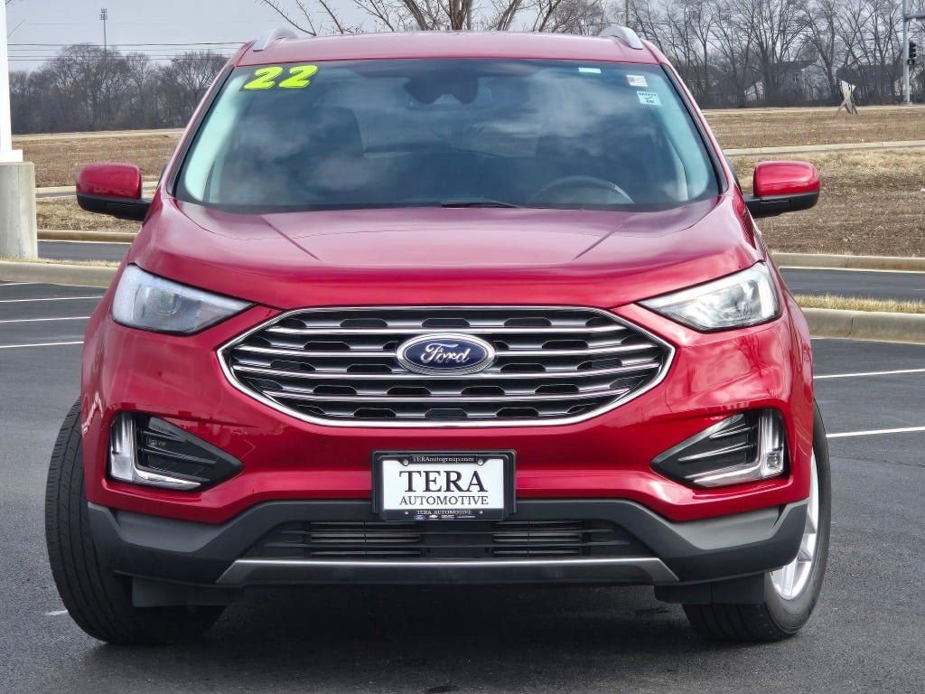 Used 2022 Ford Edge SEL w/ Convenience Package image 3