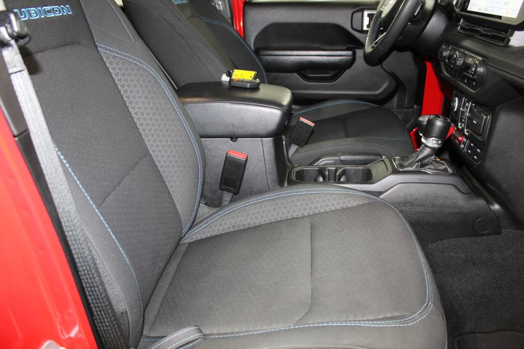 Used 2024 Jeep Wrangler Unlimited Rubicon 4xe image 27