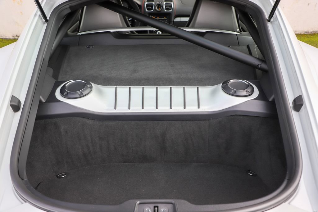 Used 2016 Porsche Cayman GT4 image 12