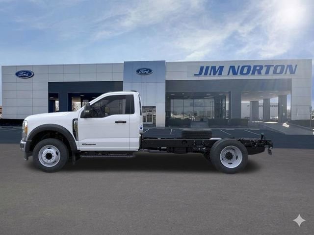 New 2025 Ford F600 4x4 Regular Cab Super Duty w/ XL Chrome Package image 4