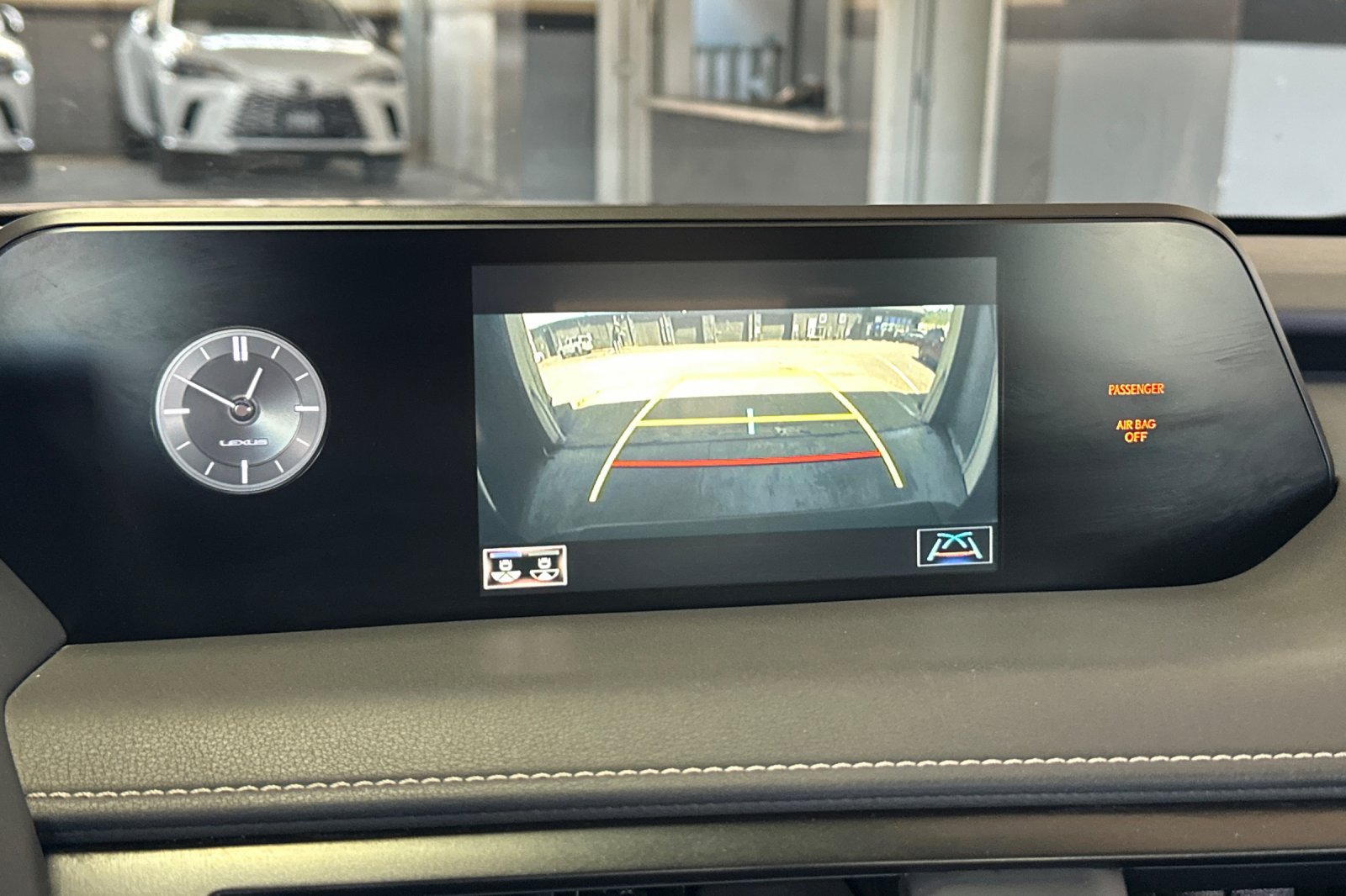 Used 2022 Lexus UX 200 w/ Accessory Package (Z2) FWD image 20