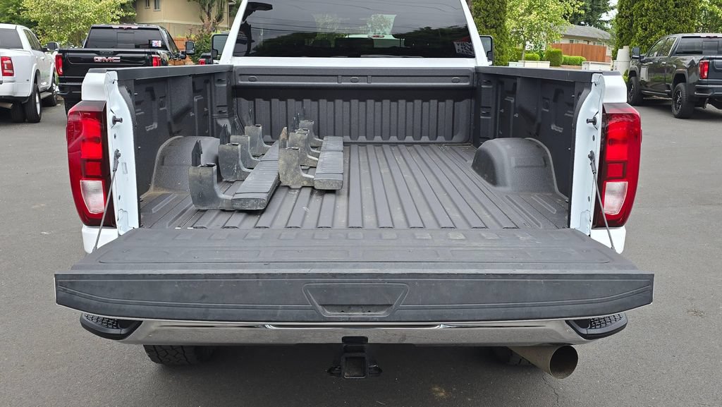 Used 2021 GMC Sierra 3500 4x4 Crew Cab w/ Gooseneck/5TH Wheel Package image 14
