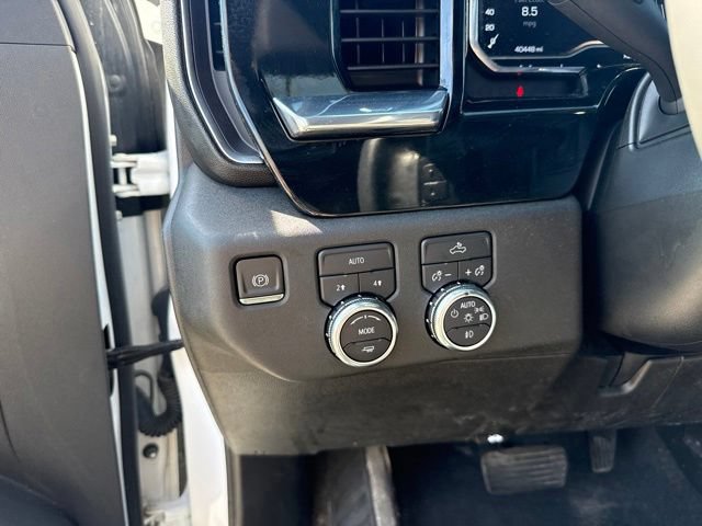 Used 2024 GMC Sierra 1500 Elevation AWD/4WD image 19