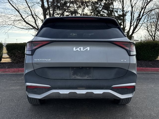 Used 2023 Kia Sportage LX image 5