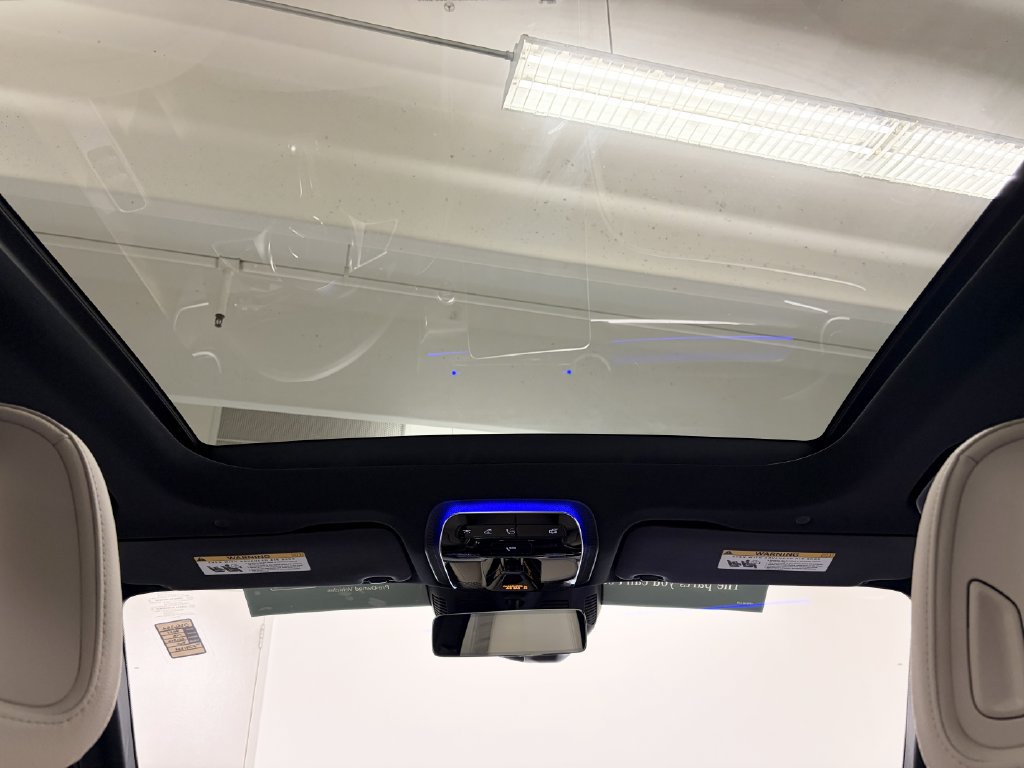 Certified 2025 Mercedes-Benz GLC 300 4MATIC image 24