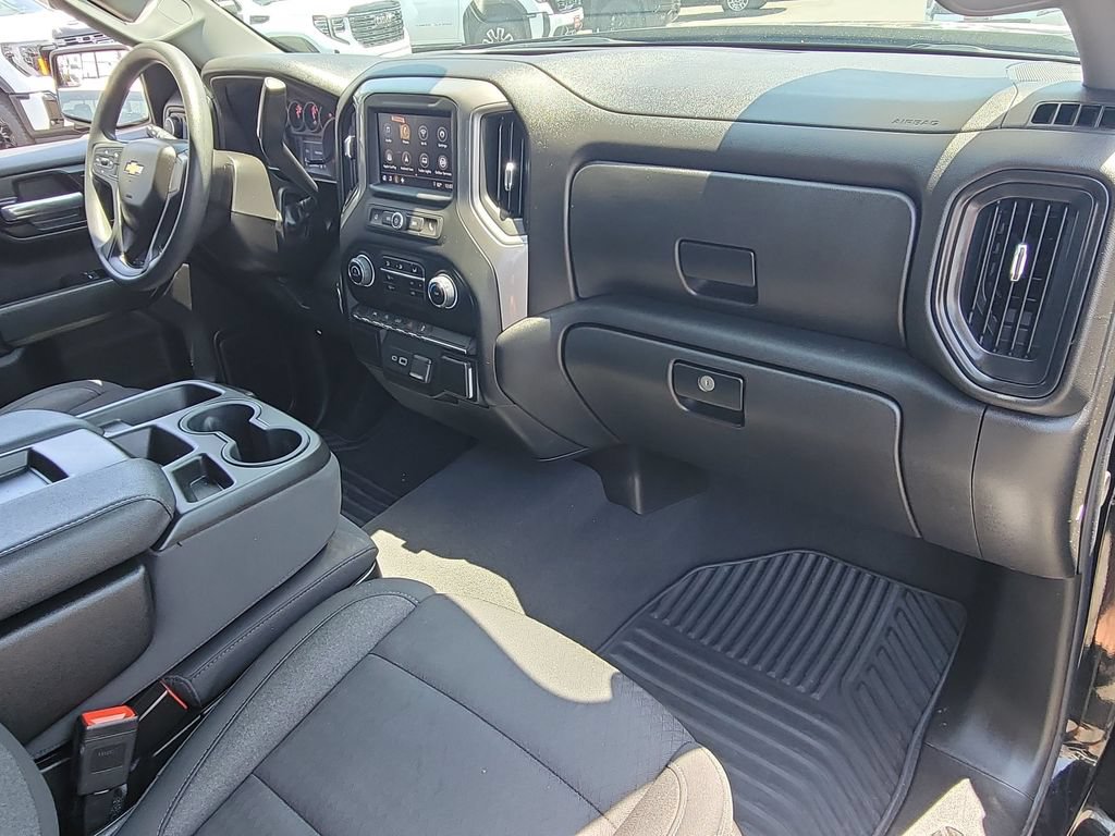 Used 2024 Chevrolet Silverado 1500 Custom w/ LPO, Dark Essentials Package AWD/4WD image 27