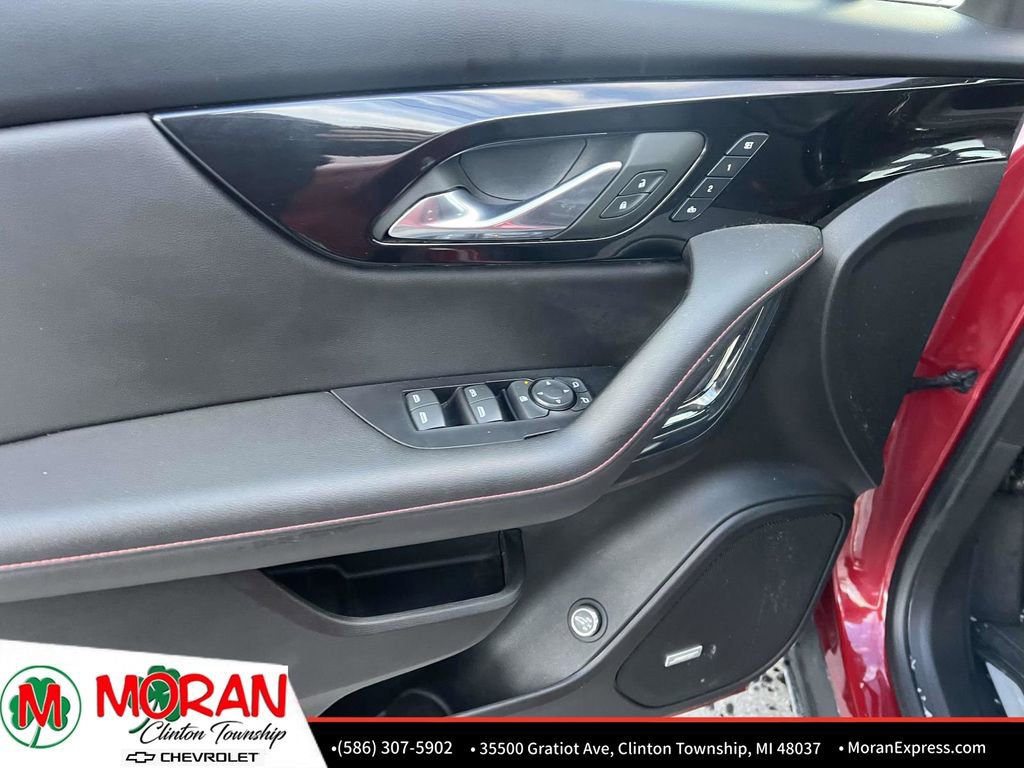 Certified 2023 Chevrolet Blazer RS w/ Enhanced Convenience Package image 16