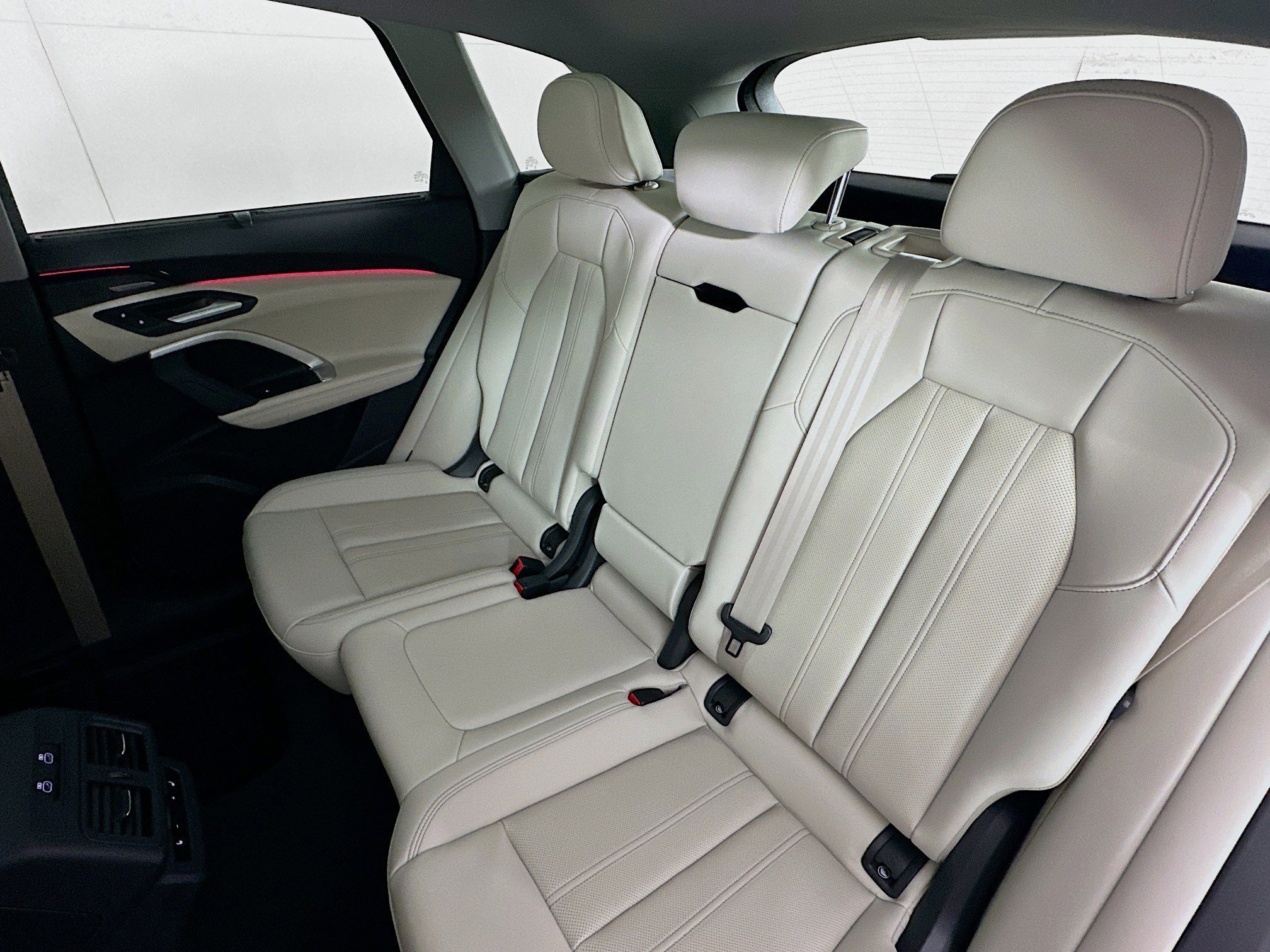 Used 2025 Audi Q5 Prestige image 24