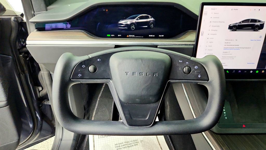 Used 2022 Tesla Model X image 13