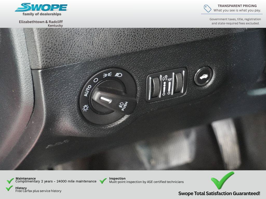 Used 2018 Dodge Charger SXT Plus w/ Blacktop Package RWD image 16