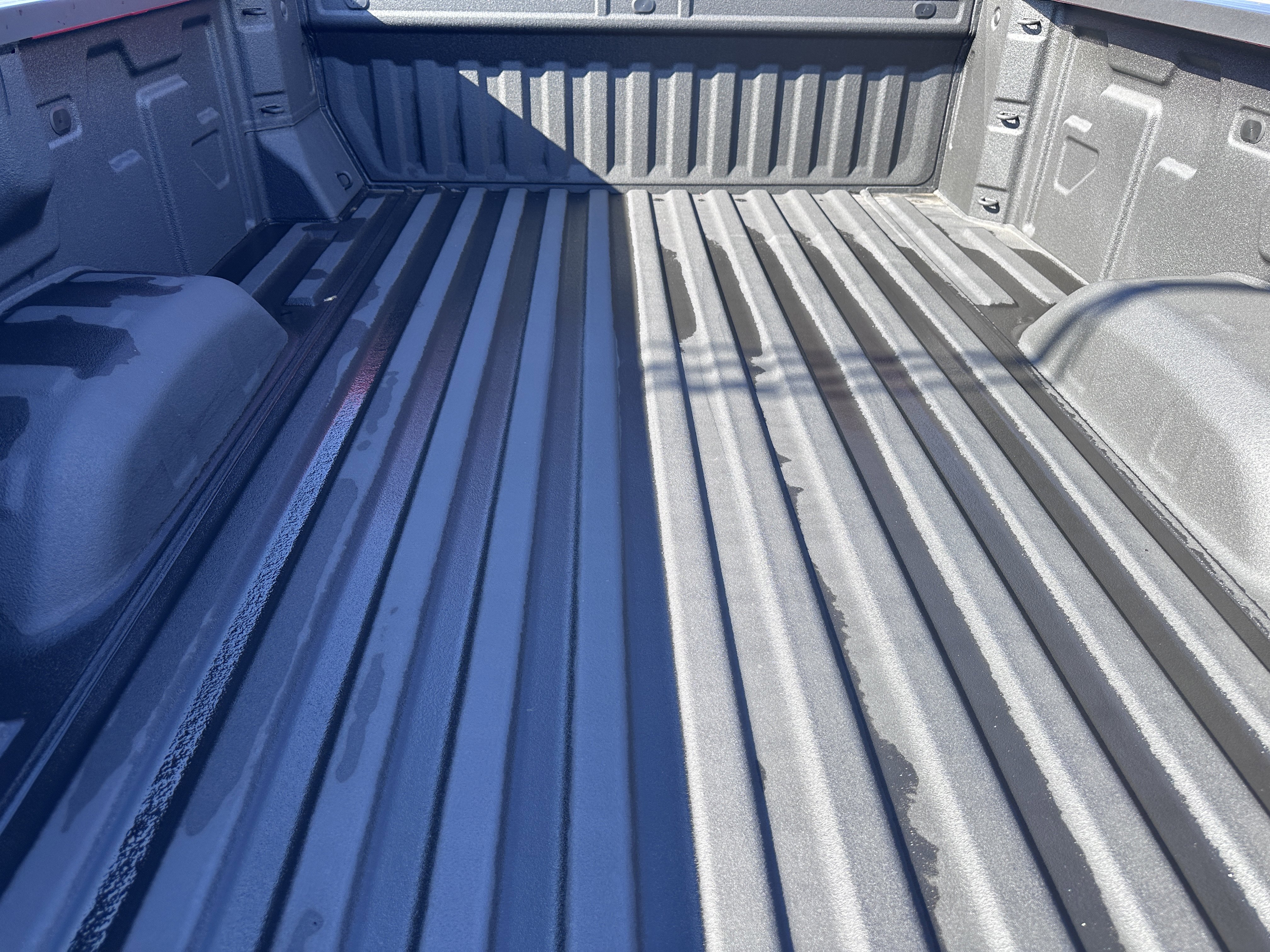 Used 2025 Chevrolet Silverado 2500 Custom image 8