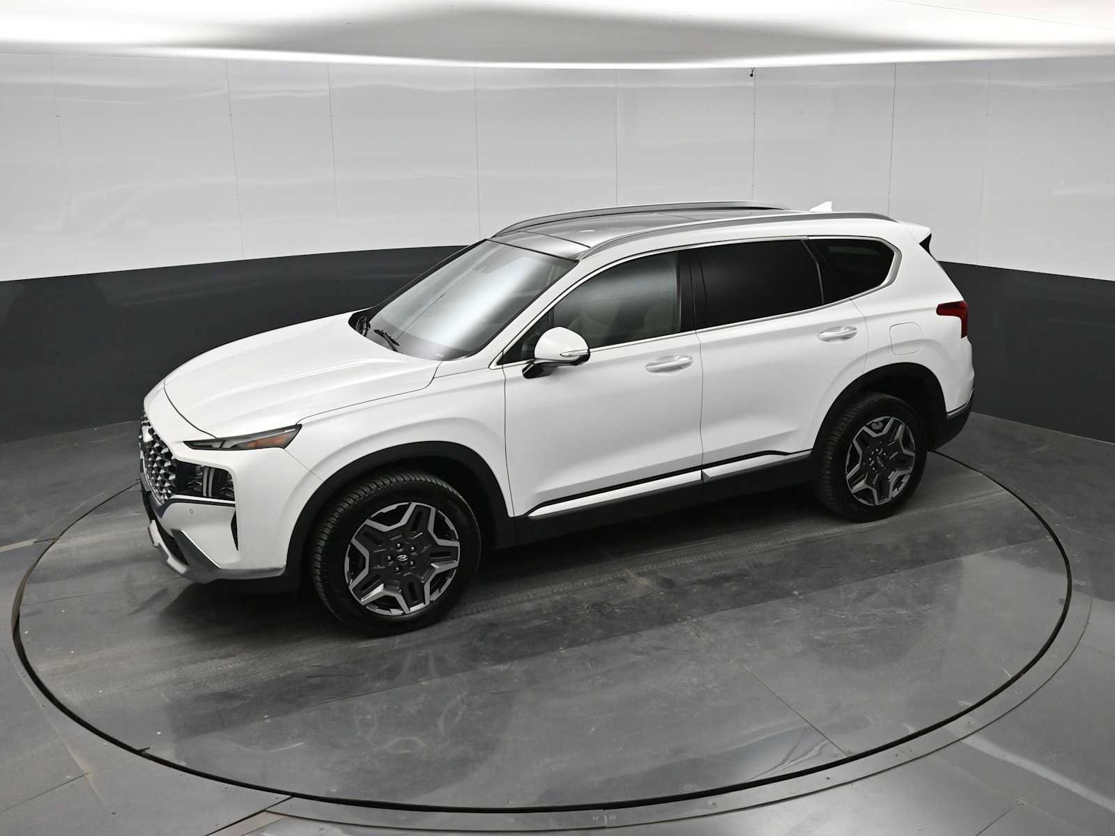 Used 2023 Hyundai Santa Fe Limited AWD/4WD image 19