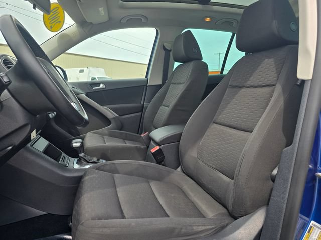 Used 2009 Volkswagen Tiguan SE AWD/4WD image 10