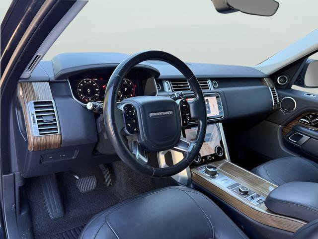 Used 2018 Land Rover Range Rover HSE AWD/4WD image 16