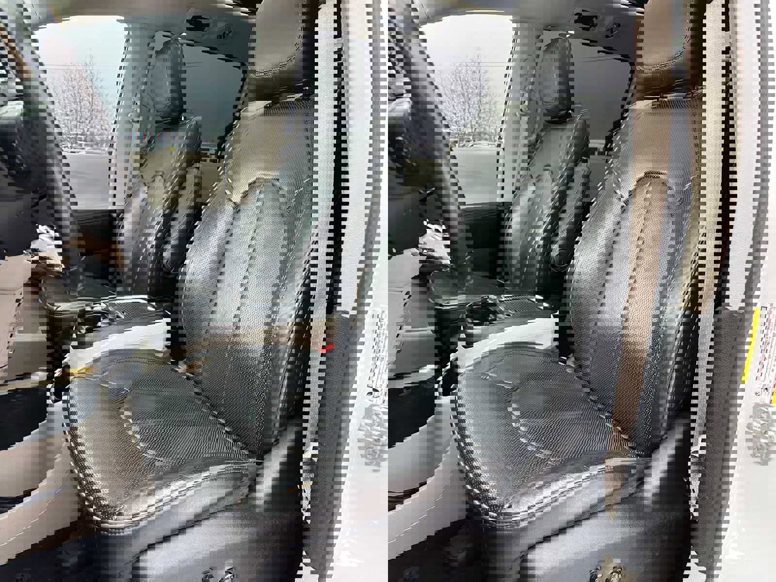 Used 2020 Chrysler Pacifica Limited image 23