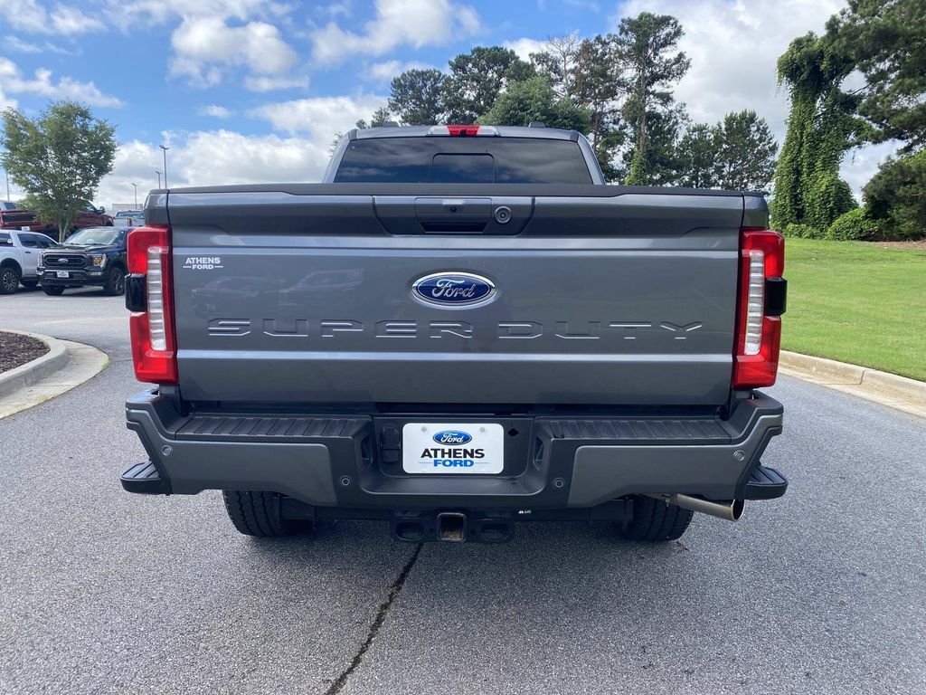 Certified 2024 Ford F250 Lariat w/ Lariat Ultimate Package AWD/4WD image 4