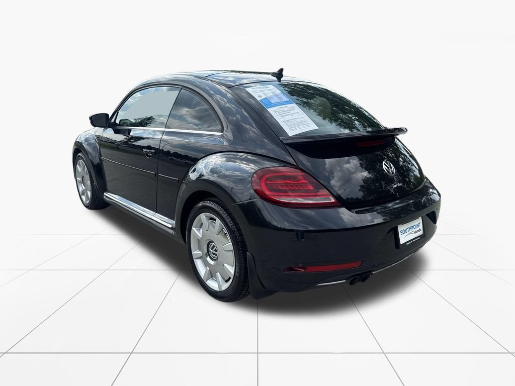Used 2018 Volkswagen Beetle 2.0T SE FWD image 6