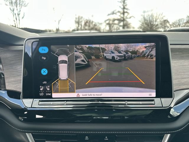 New 2026 Volkswagen Atlas SEL Premium R-Line image 24