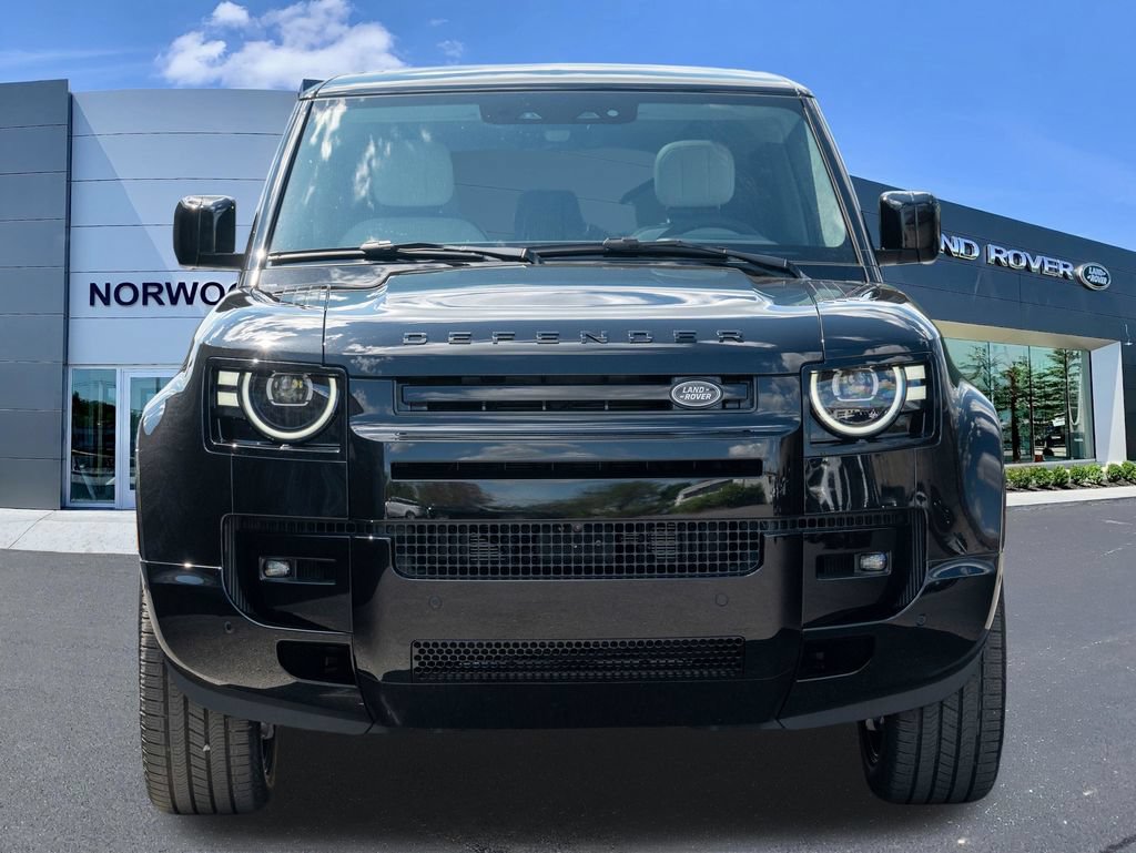 New 2026 Land Rover Defender 110 V8 AWD/4WD image 2