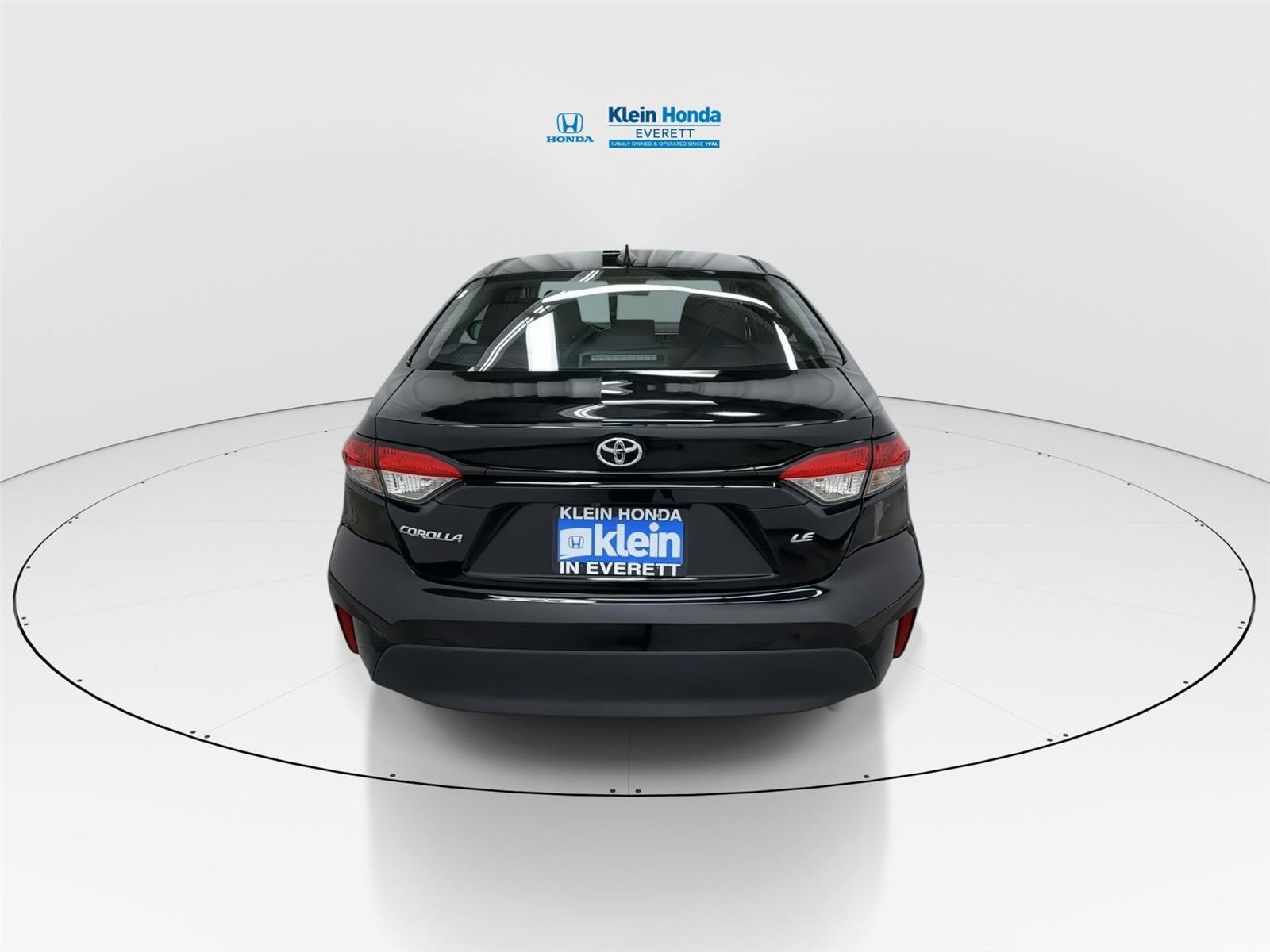 Used 2024 Toyota Corolla LE FWD image 9