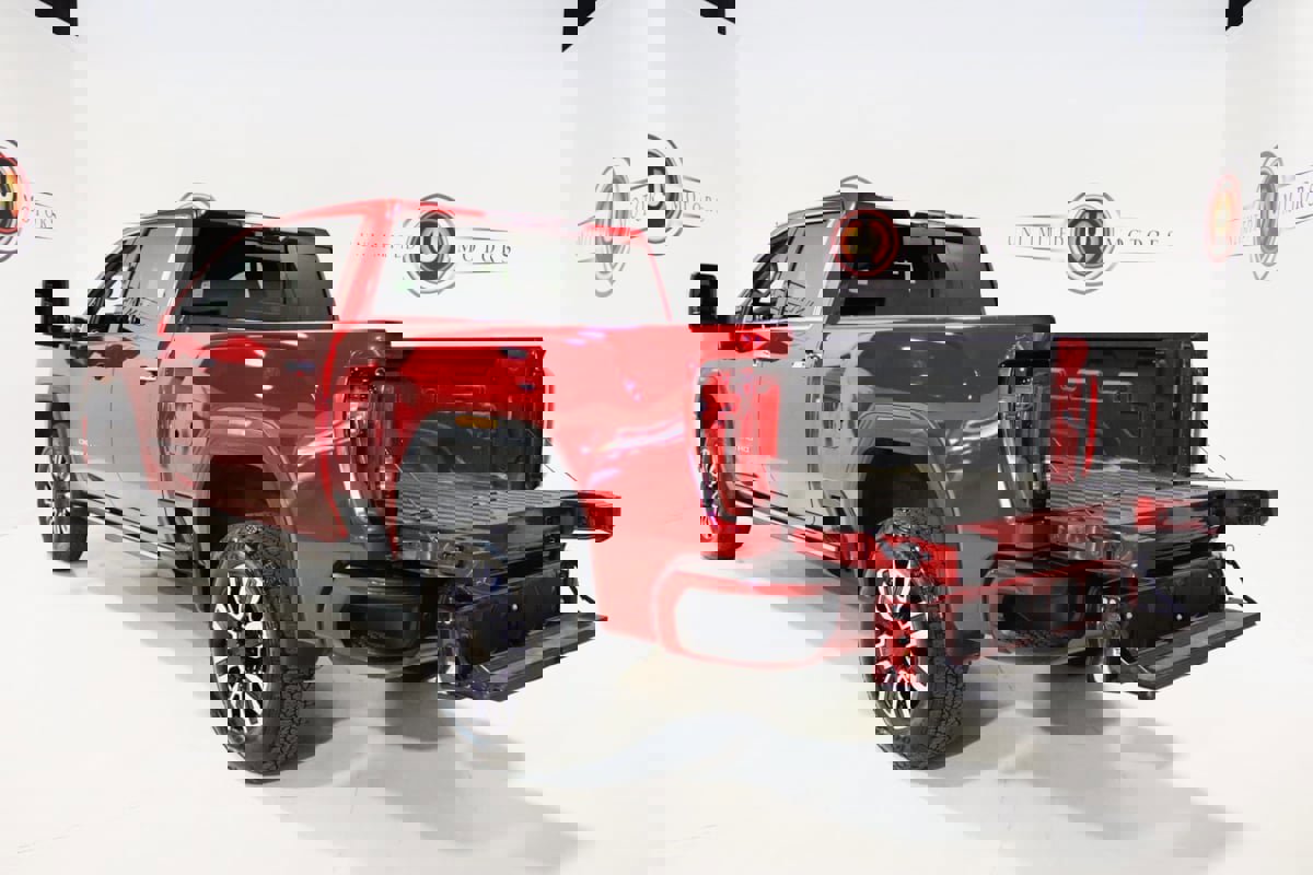 Used 2022 GMC Sierra 3500 Denali w/ Denali Ultimate Package image 39