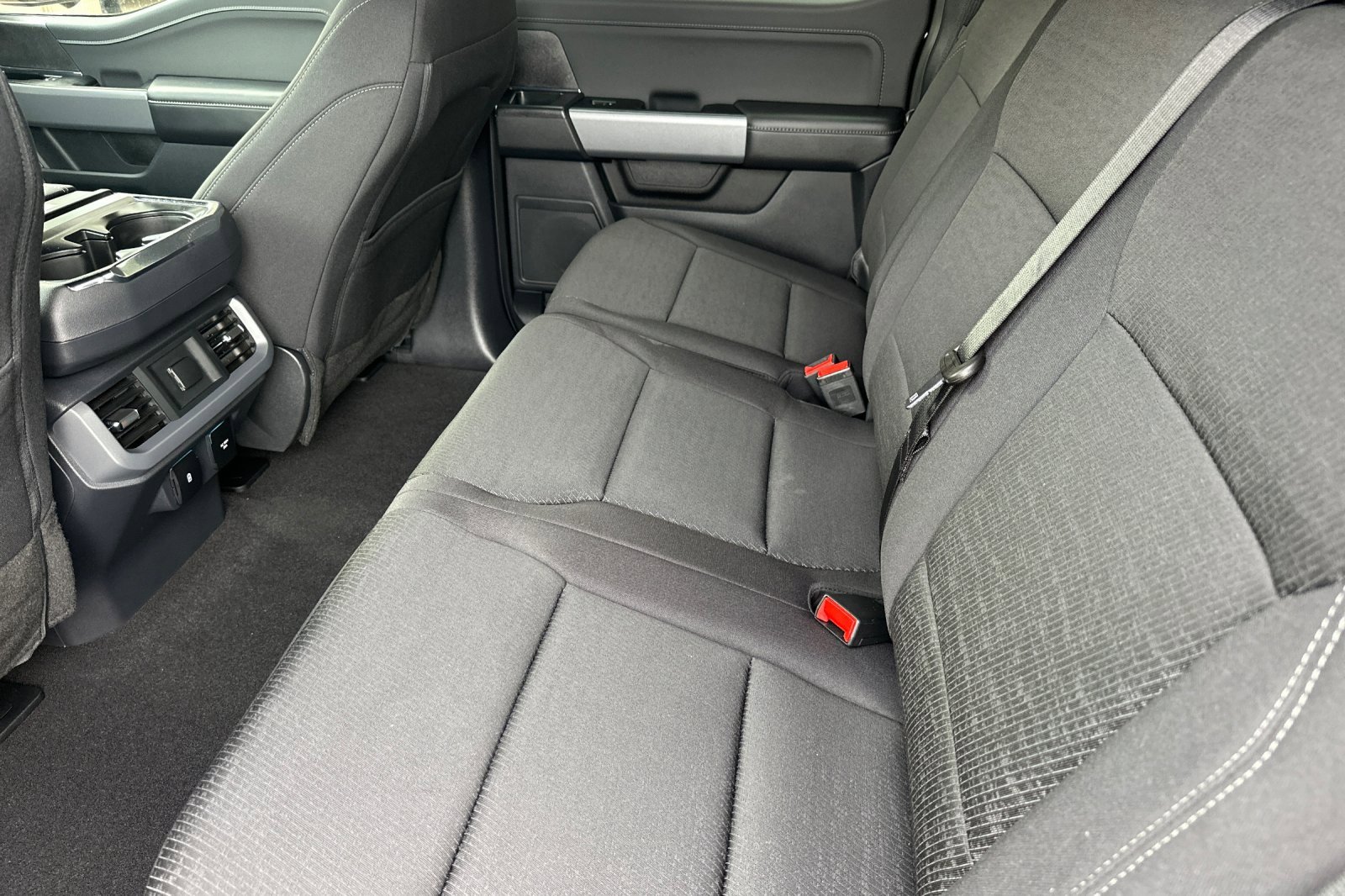 New 2025 Ford F150 XLT w/ Equipment Group 302A MID image 12