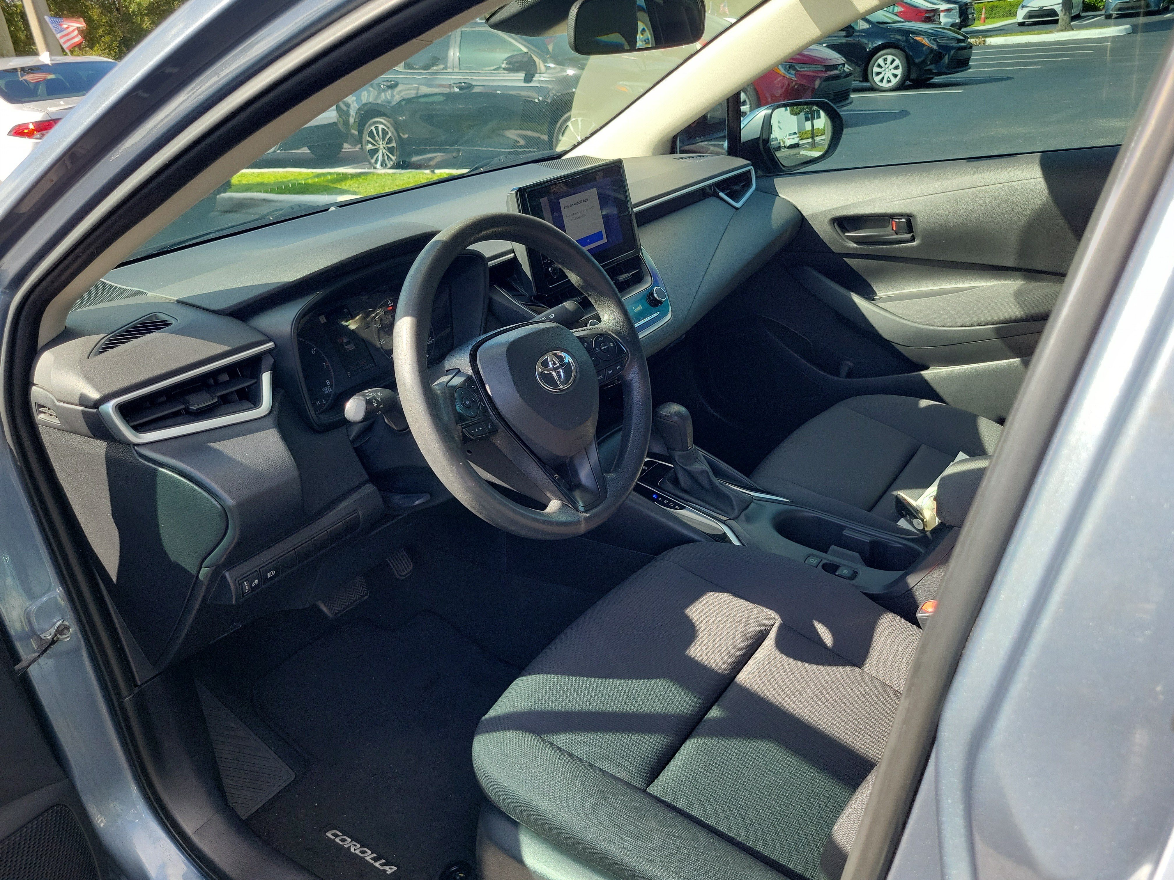 Used 2023 Toyota Corolla LE FWD image 19