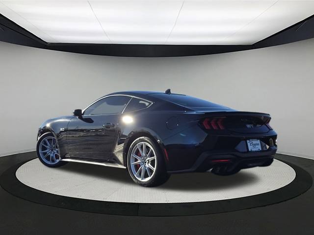 Used 2024 Ford Mustang GT Premium image 5