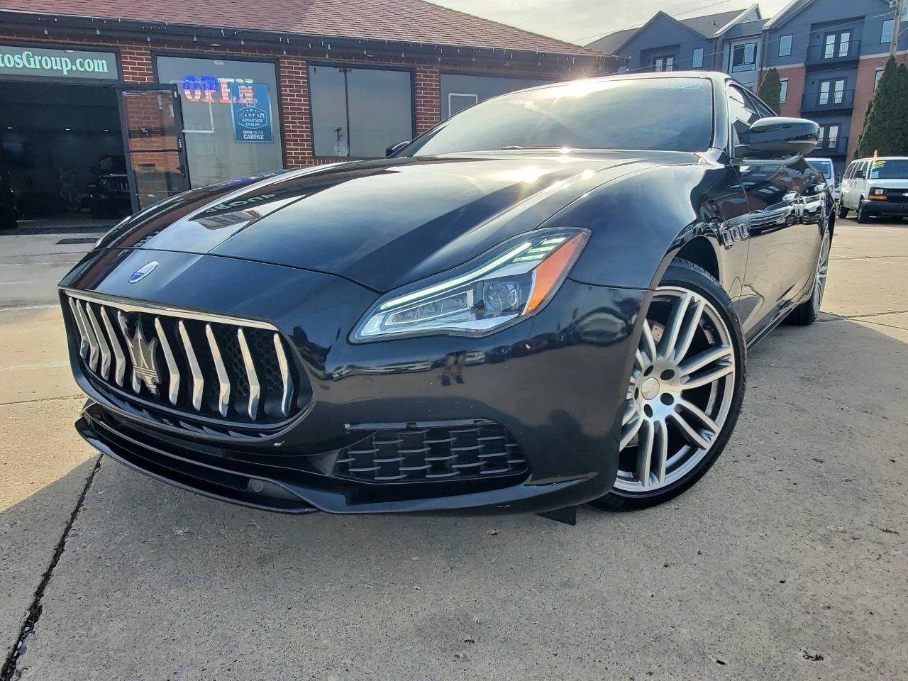 Used 2018 Maserati Quattroporte S GranLusso RWD image 3