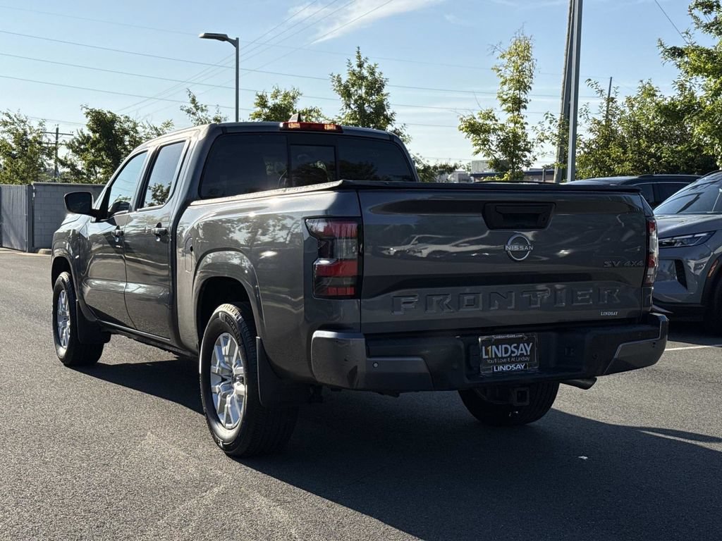 Used 2022 Nissan Frontier SV w/ Technology Package AWD/4WD image 5