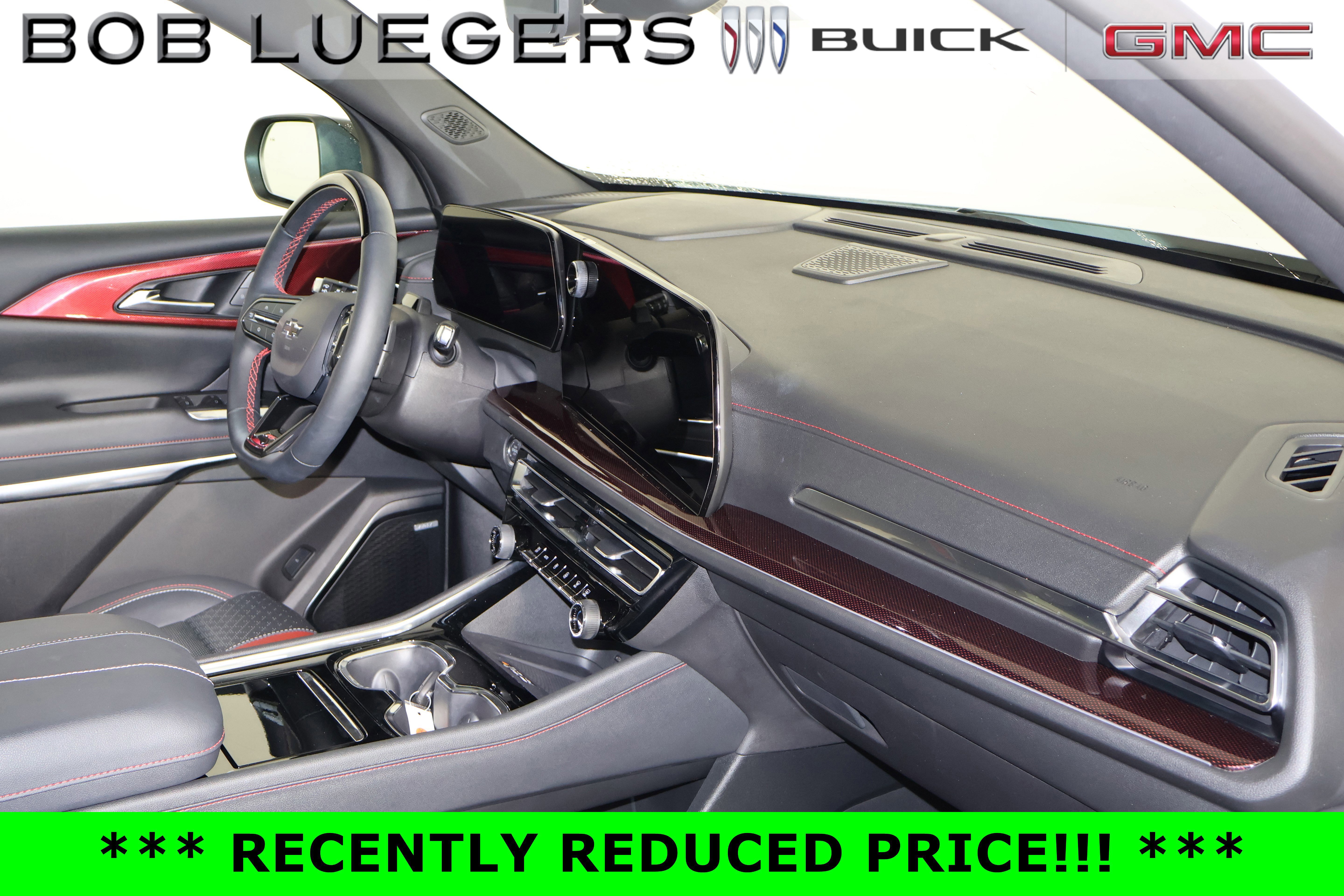 Certified 2024 Chevrolet Traverse RS image 19