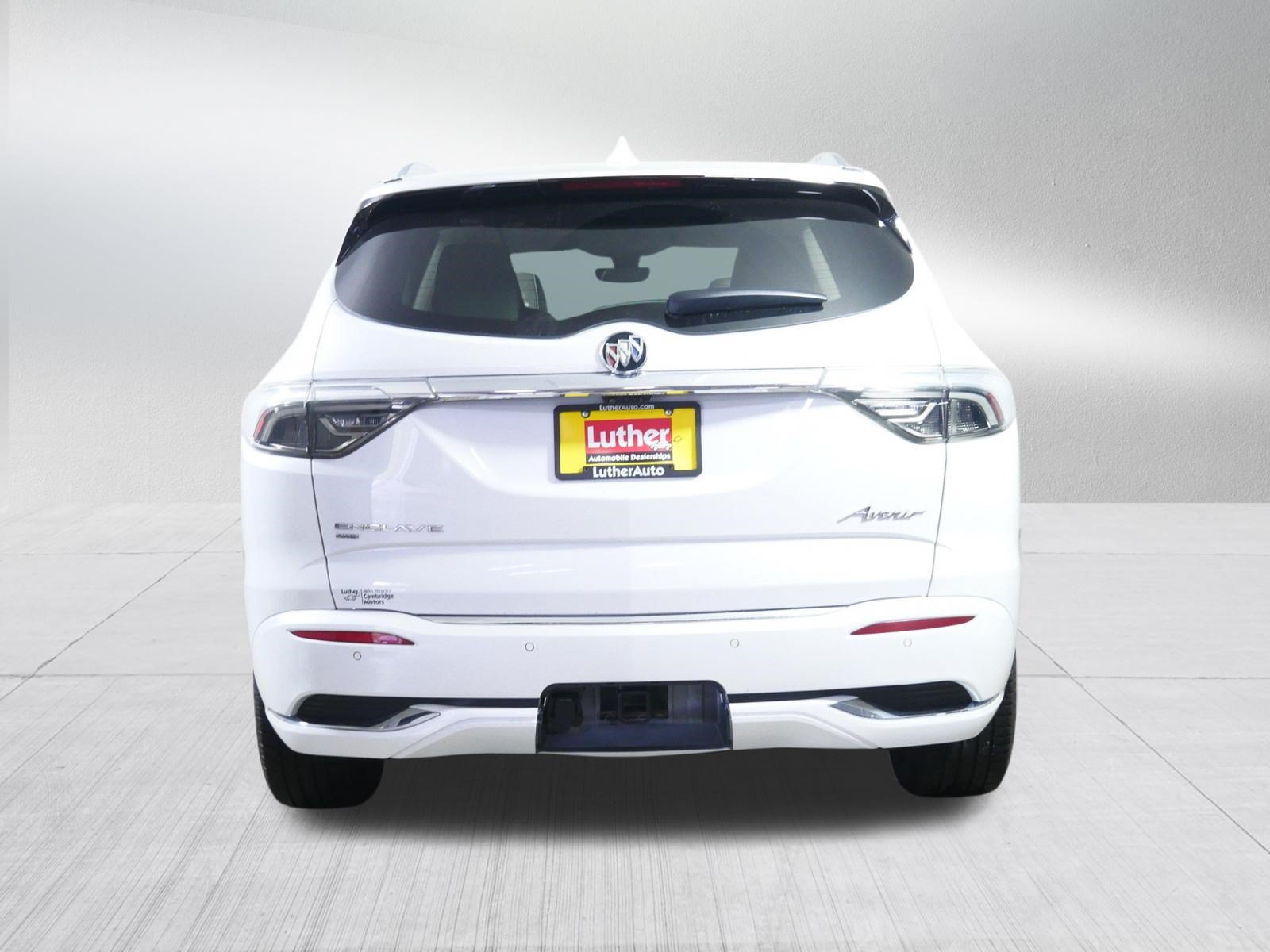 Certified 2023 Buick Enclave Avenir w/ Avenir Technology Package AWD/4WD image 6