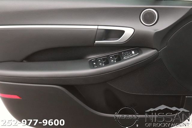 Used 2025 Hyundai Sonata SEL FWD image 9