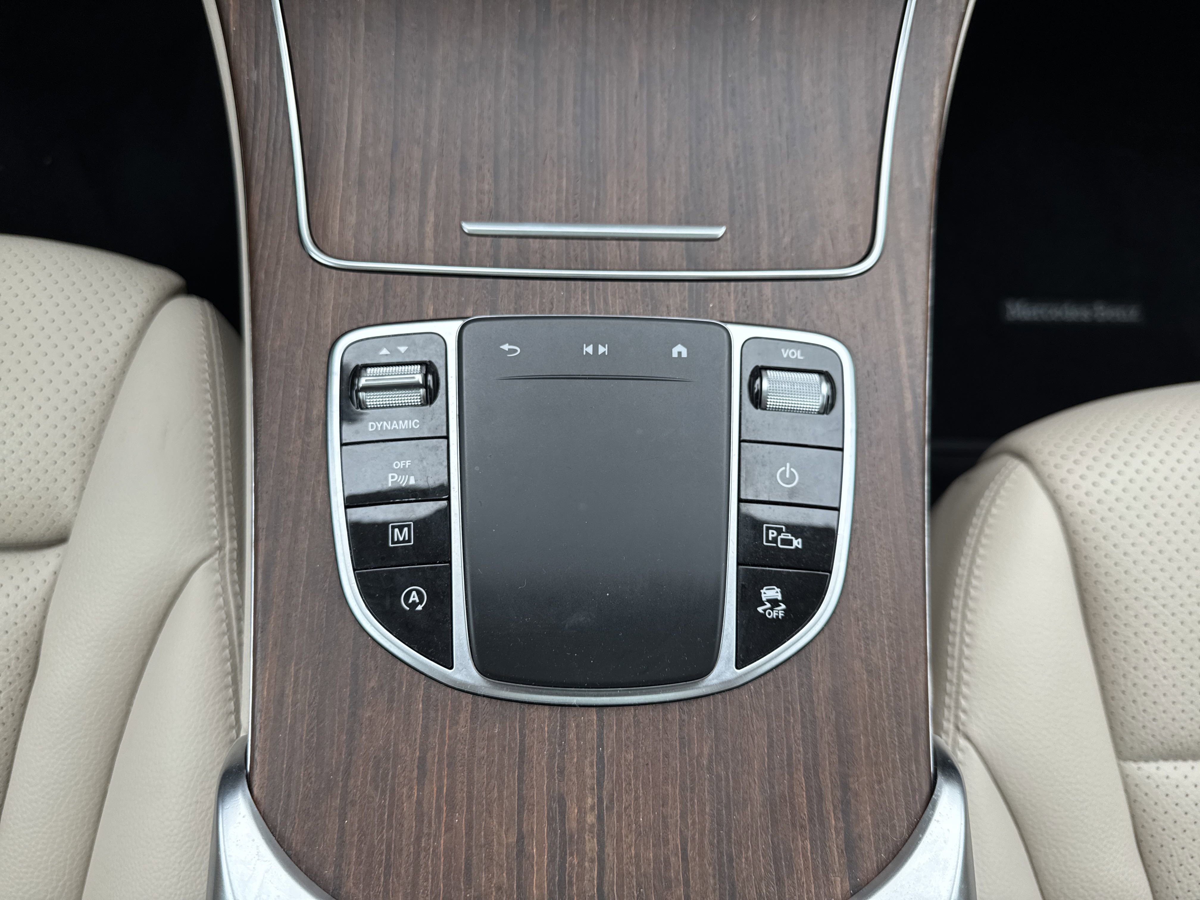 Certified 2022 Mercedes-Benz GLC 300 4MATIC image 24