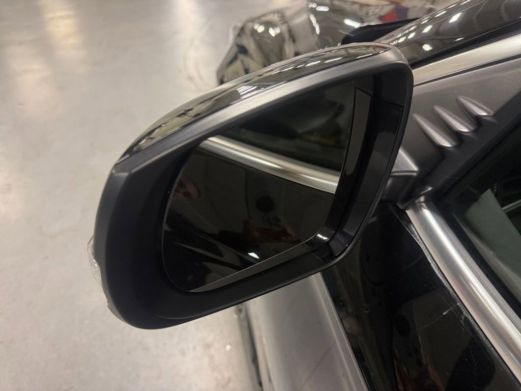 New 2025 INFINITI QX50 Luxe image 34