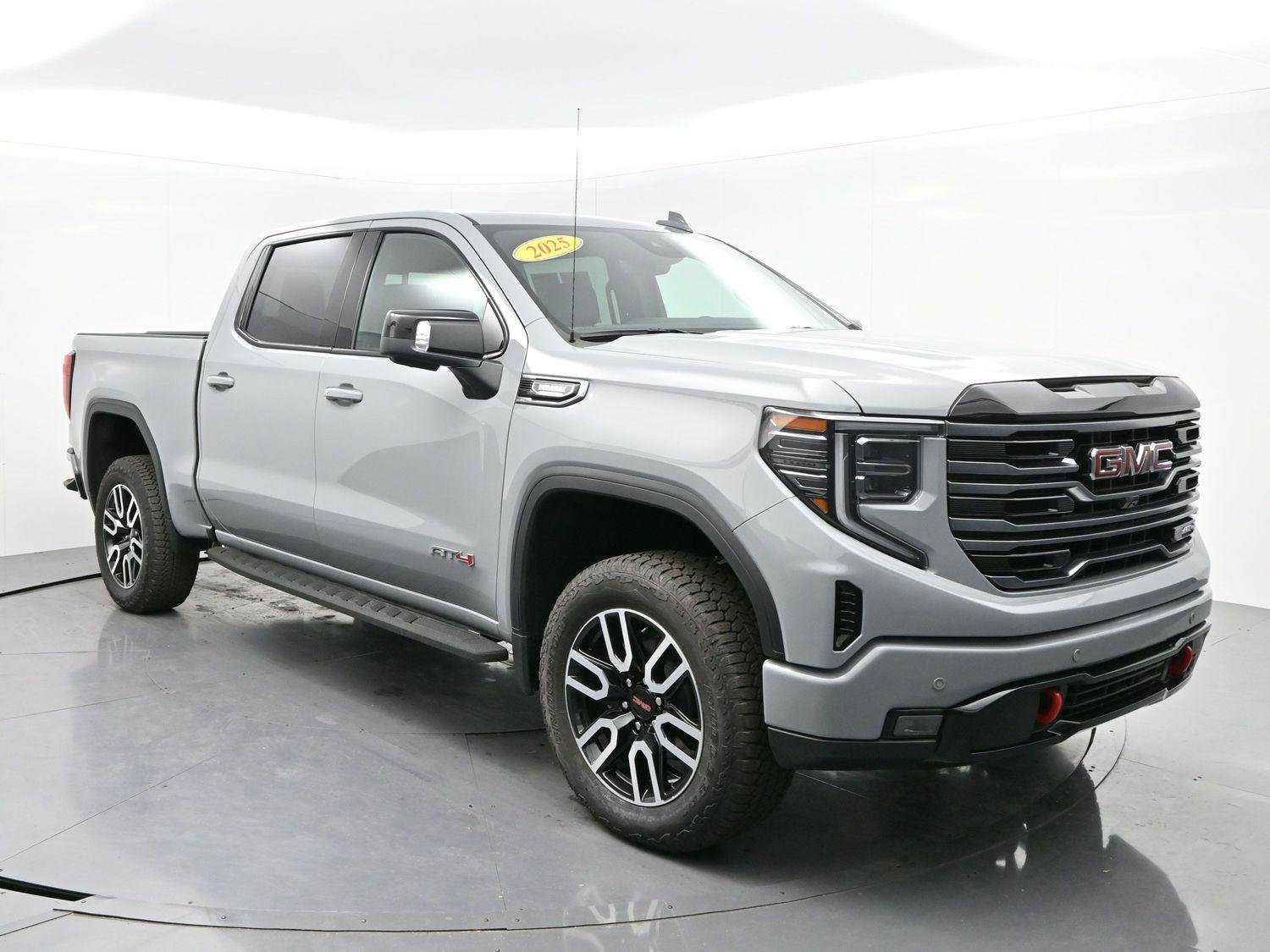 Used 2025 GMC Sierra 1500 AT4 w/ AT4 Premium Package image 2