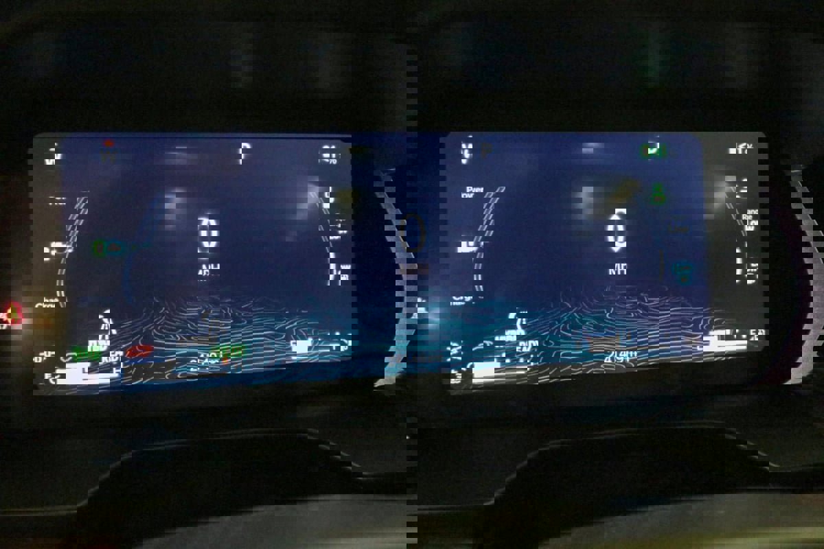 Used 2022 Jeep Grand Cherokee Summit w/ Advanced Protech Group IV image 21