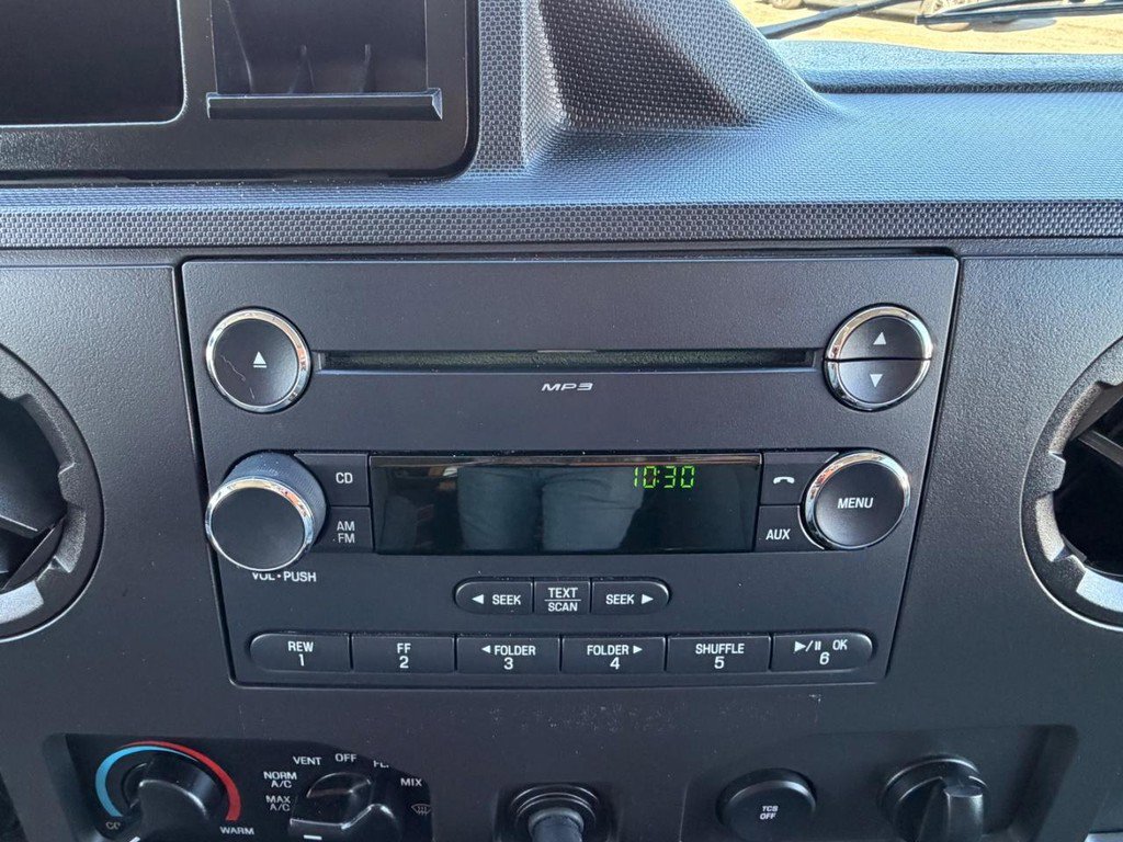 Used 2012 Ford E-250 and Econoline 250 w/ Premium Van Group image 46