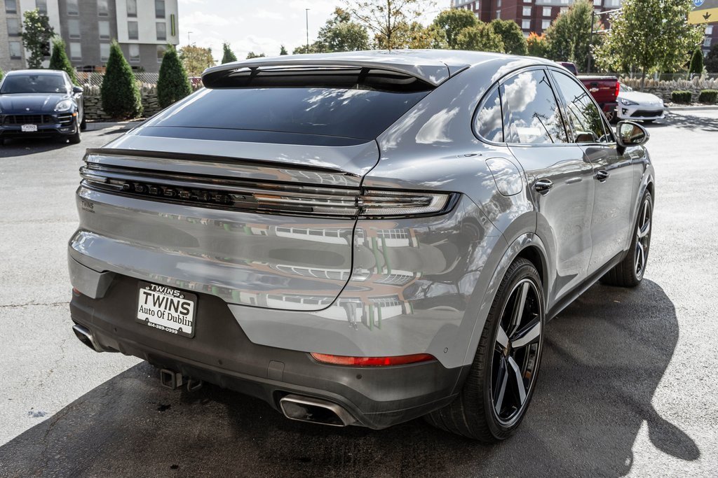 Used 2024 Porsche Cayenne Base image 35