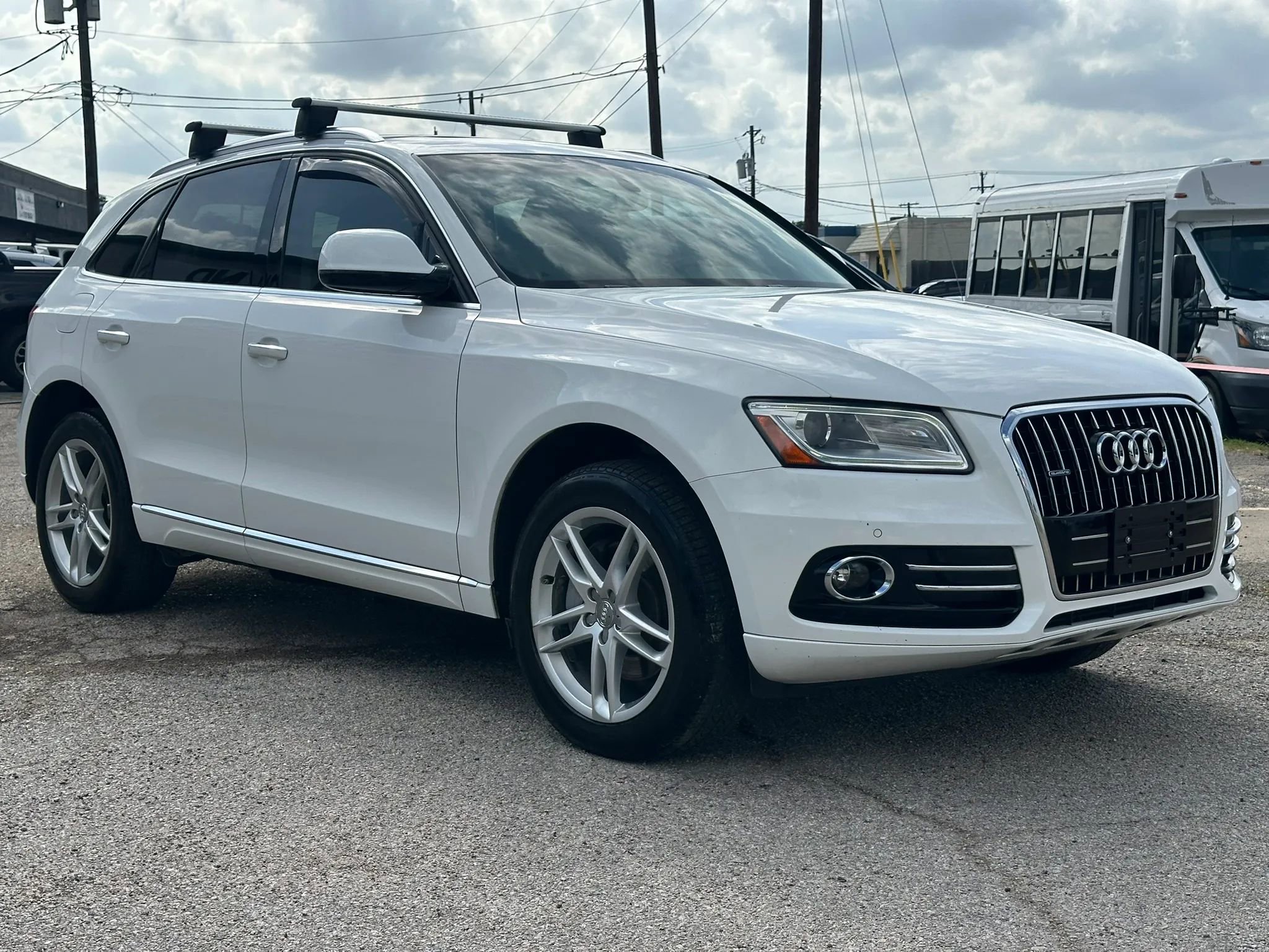 Used 2016 Audi Q5 TDI Premium Plus w/ Technology Package image 9