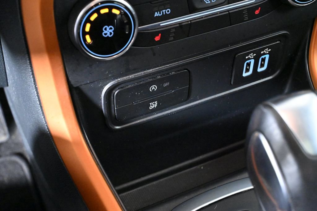 Used 2018 Ford EcoSport SES image 16