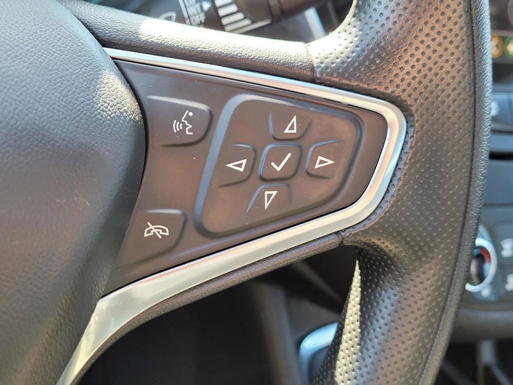 Certified 2023 Chevrolet Malibu LT image 30