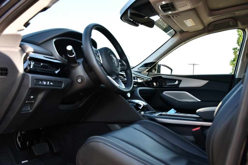 Certified 2026 Acura MDX w/ Technology Package FWD image 22