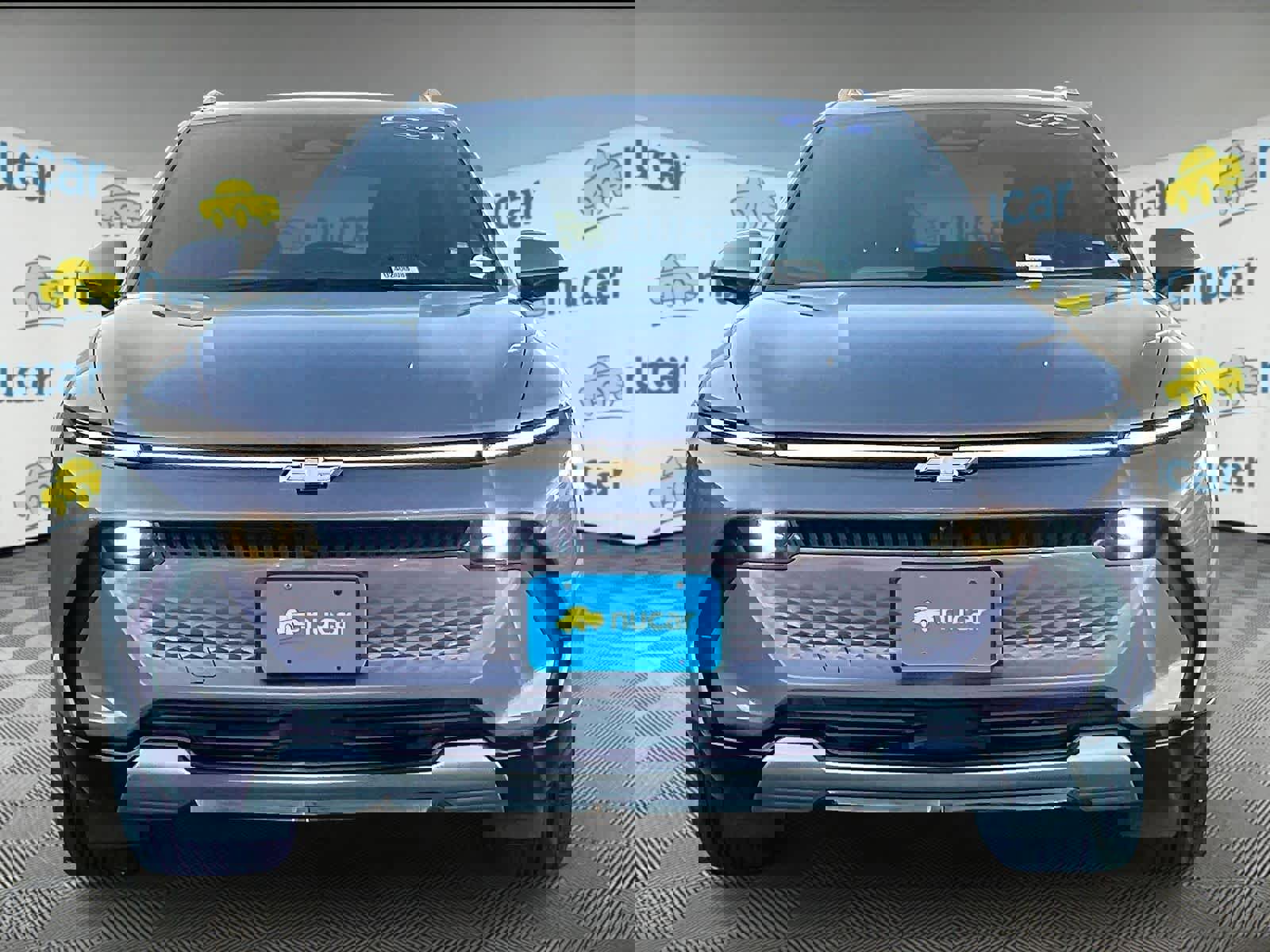 Used 2025 Chevrolet Equinox EV LT image 2