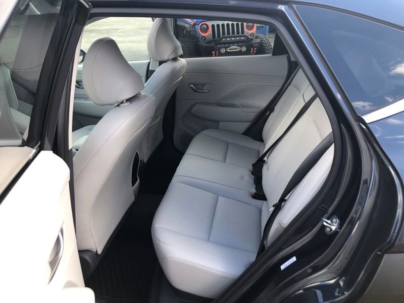 Used 2024 Hyundai Kona Limited AWD/4WD image 11