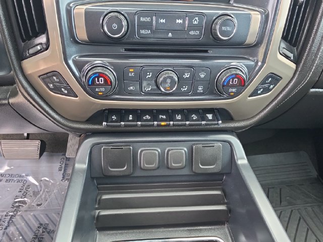 Certified 2017 GMC Sierra 3500 Denali w/ Duramax Plus Package AWD/4WD image 31
